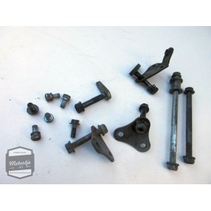 Suzuki GSX600F motorblok frame bouten / ophanging steunen / framebouten motor blok